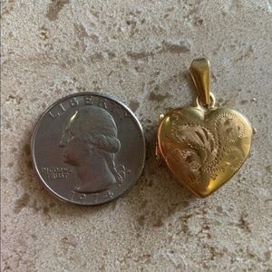 14k heart locket
